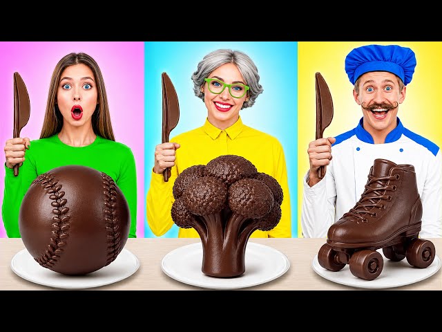 Desafío De Comida Chocolate Yo vs Abuela | Recetas de Cocina Increíbles de Multi DO Joy