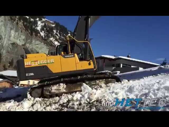 Im Test: Bagger mit Standard Raupenkette vs. Bagger mit montierten Steighilfen