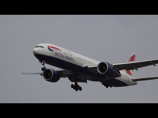 British Airways Boeing 777 Final Approach to London Heathrow Airport (LHR)