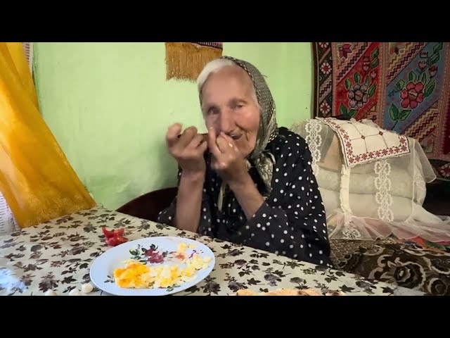 The lonely life of a 94-year-old woman who has lived her entire life alone "Far from Civilization"