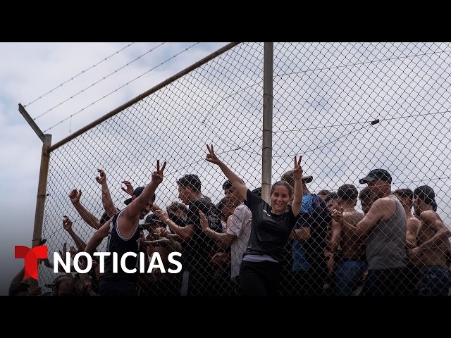 Así cruzaron miles de migrantes de Marruecos a España | Noticias Telemundo
