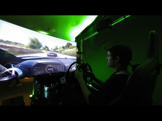 [E3 2018] Forza Horizon 4 VR180 3D