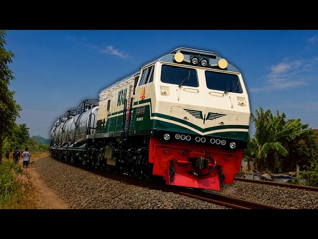 😱😍 LOKOMOTIF CC 203 PERTAMA LIVERY VINTAGE ⁉️ | Hunting Langsiran CC 203 95 01 dan Ketel Di Madiun