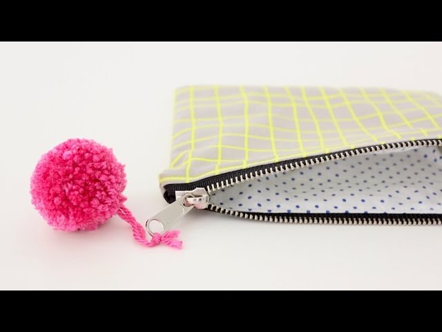 How to sew a lined Zipper Pouch--great for Beginners!