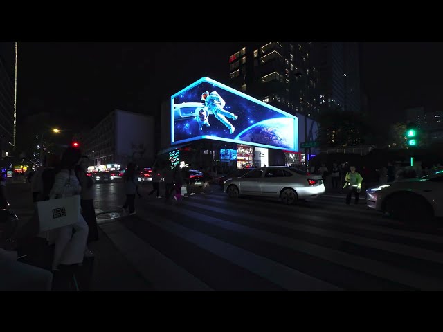 8K VR180, 3D panda LED display (Chengdu, China)