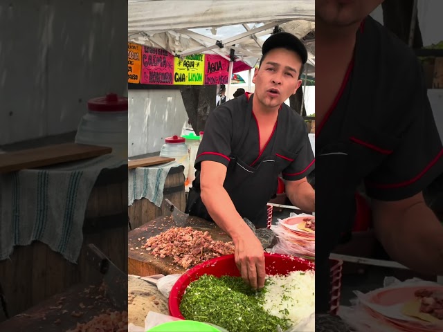 Me preparan tacos  #mexico  #comida  #tacos