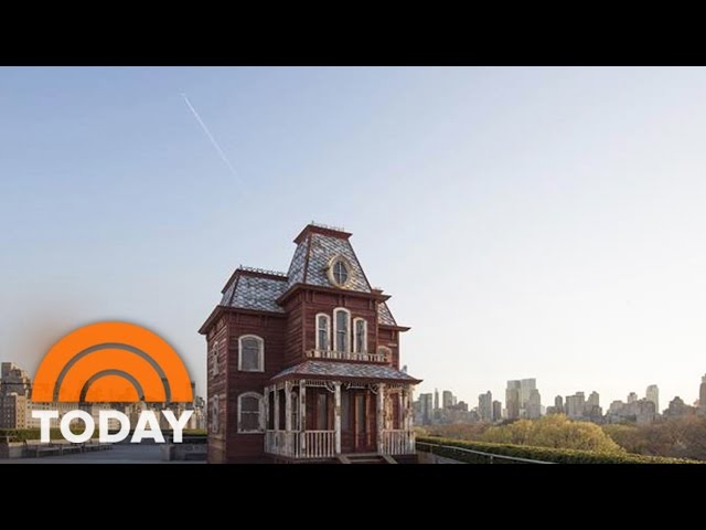 'Psycho' House Replica On The Met's Rooftop: 360-Degree Tour | TODAY
