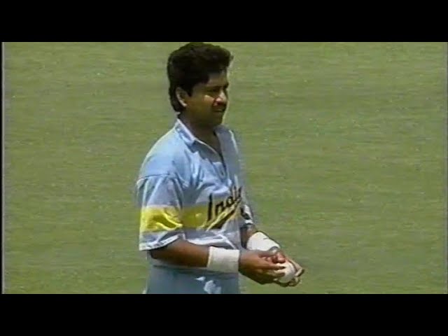Manoj Prabhakar bowling against Westindies | 1992 