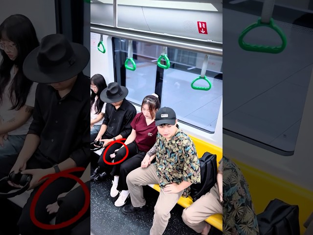 🔴SHE NEEDS MY HELP! #lifelessons #kindness #viral #silenthee