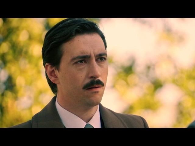Roque breaks down and lashes out after discovering Eduardo is his real father - Sueños de Libertad