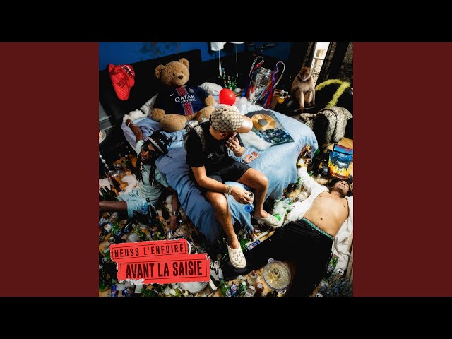 International (feat. ElGrandeToto)