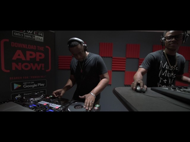 Scratch Master and Dj Puffy At It Again