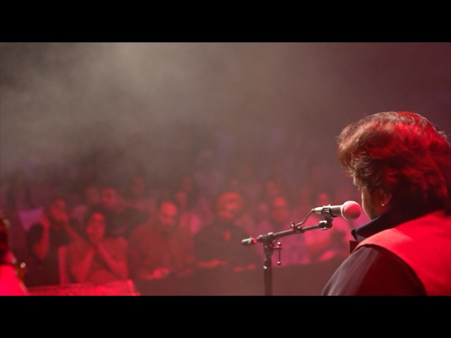 Sun Charkhe Di Mithi Mithi Ghook - Ustad Nusrat Fateh Ali Khan | Live by Maghar Ali