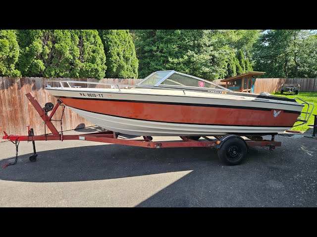 1980 Formula Boat Sitting 30 Years - NNKH