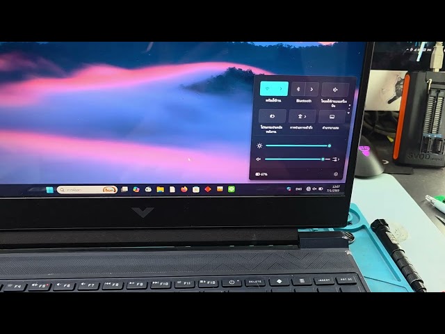 HP Victus เปิดไม่ติดไฟแบตช็อต  โดยช่างเป้ Smile IT Service พื้นที่ให้บริการ บางนา