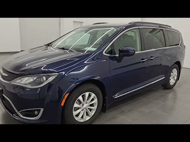 2017 CHRYSLER PACIFICA TOURING L 8 PASSENGER JAZZ BLUE 4K WALKAROUND 16333ZB
