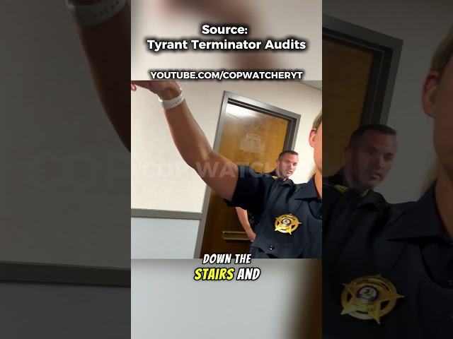 AUDITOR OWNS 8 COPS #police #firstamendmentaudit #cops #policeinteraction