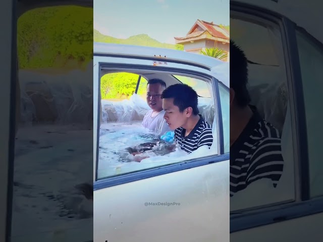 Would ride in a TAXI like this? What a bath tub 😂 (Animation meme) #shorts