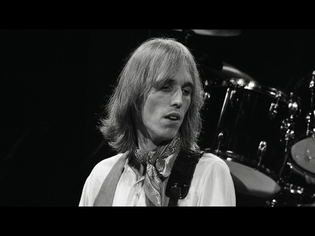 Watch Early Tom Petty Before He Became a Rock Star | “American Girl” Live 1978
