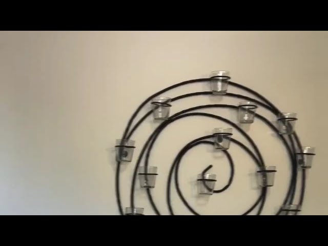 Video Tour of a House For Sale With Vintage Ceiling Fans