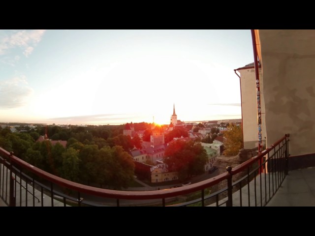 360: Suvine päikesetõus Tallinna vanalinnas