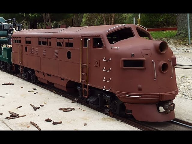 EMD F7 RIDING SCALE LOCOMOTIVE
