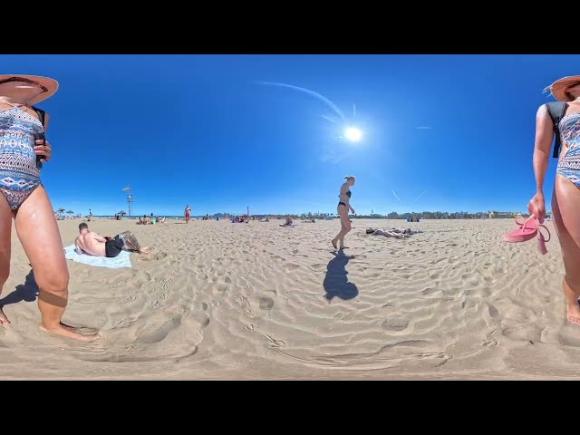 🌊 LIQUID GOLD IN 8K: 💎 Mesmerizing 360° Active Coastline Stroll | VR
