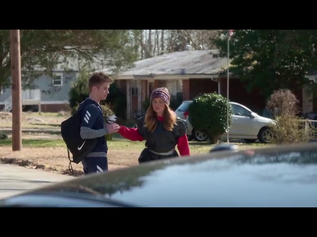 Insatiable 1x11 - Brick attacks Christian
