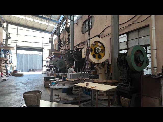 How Plate Heat Exchanger Plates Are Pressed | Factory Manufacturing Process