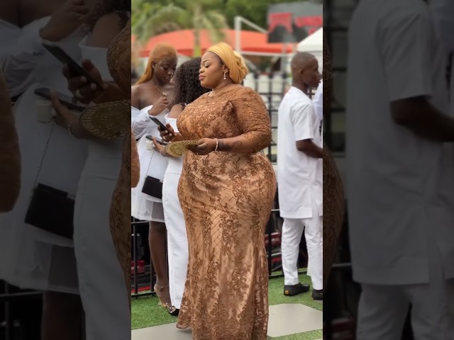 African Wedding Dress For African Blessed Ladies #amapiano #zamakalefashion #afrobeats #african