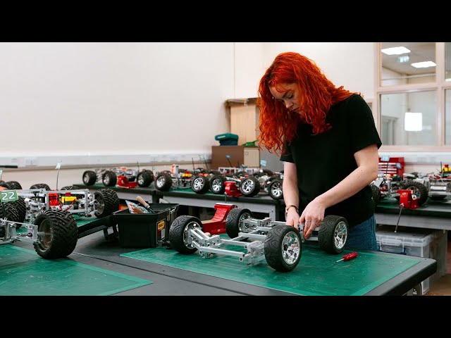 Studying Electronics and Computer Engineering at the University of Leeds