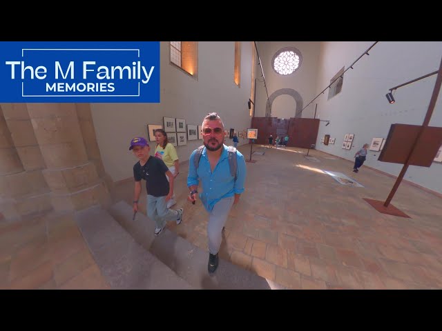 360° Sightseeing the Castel Nuovo