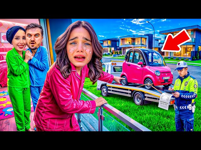 THE TOW TRUCK TOOK MY TINY CAR !! ELIF SINEM WOULDN'T GET OUT !! OH NO THE POLICE ARE HERE