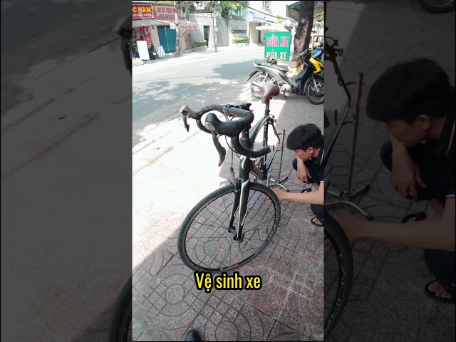 Cleaning and configuring the customer's S-word bicycle - EM LUONG #xedaptanphu