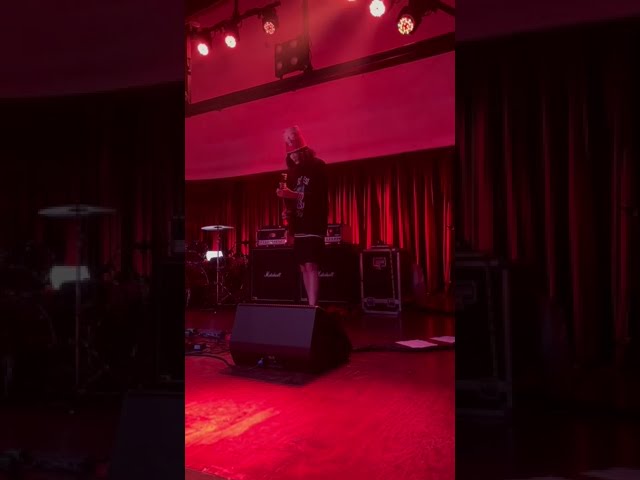 Buckethead plays Greensleeves at Cain’s Ballroom