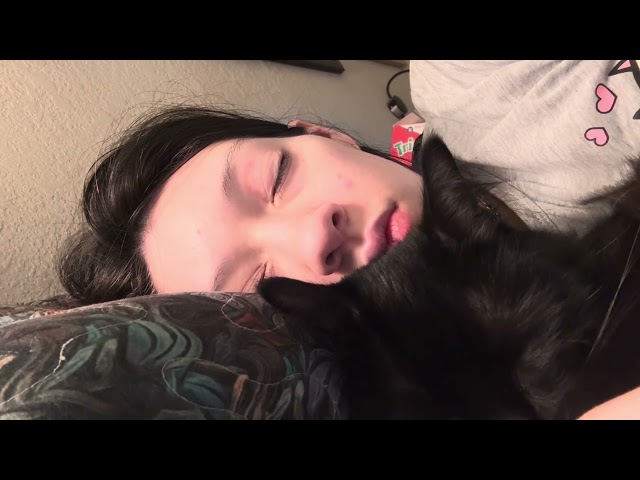 Sohi Snuggles Sweet Susu-Watari!