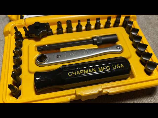 Chapman Mfg Gunsmithing Screwdriver Tools Set 8900: Checking Bit Fit On S&W and Colt Revolvers