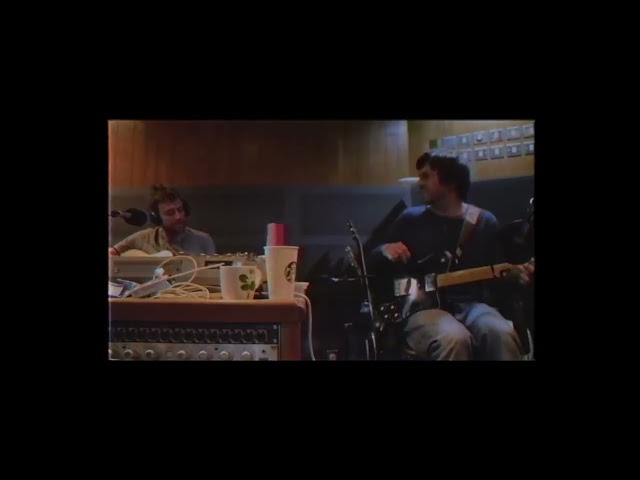 Blur accidentally write Whatever by Oasis 20 years later while recording Magic Whip