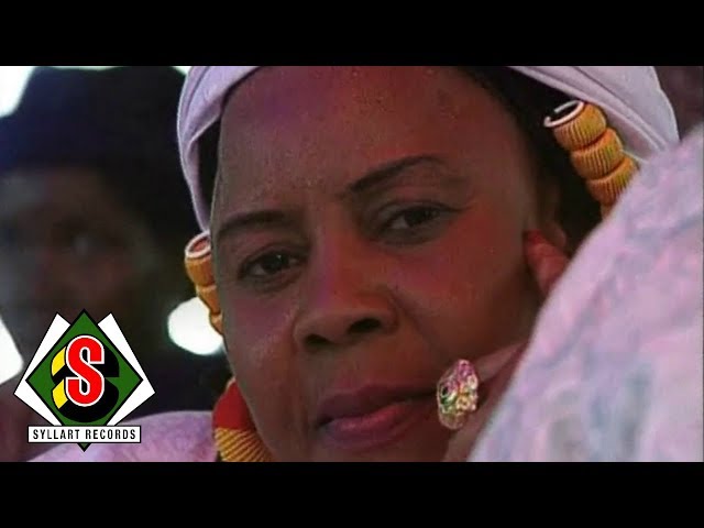 Kandia Kouyaté - Djeli Nana (Clip officiel)