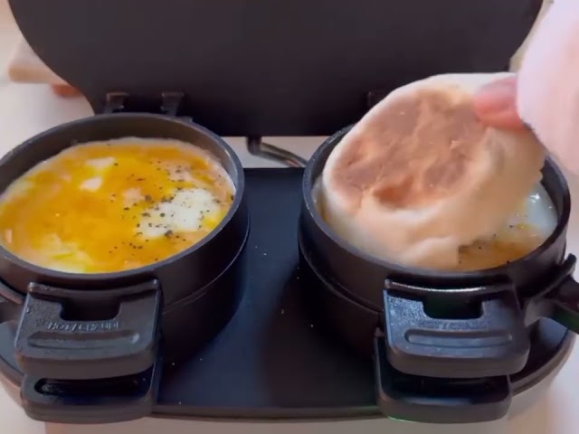 Dual Breakfast Sandwich link in the 1st comment #amazon #kitchenappliance #amazonmusthave
