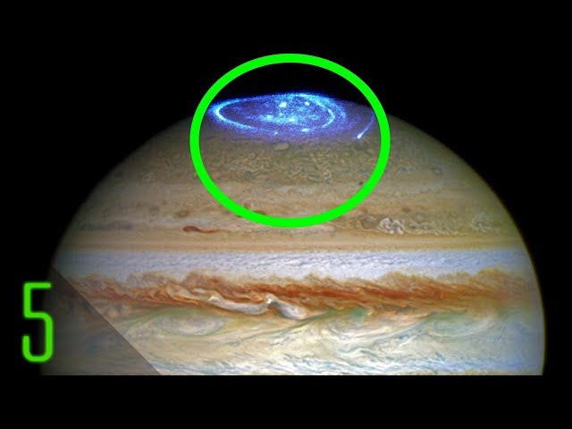 5 Unexplained Images from Outer Space