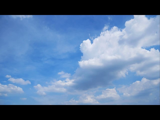 4K time lapse beautiful sky with clouds