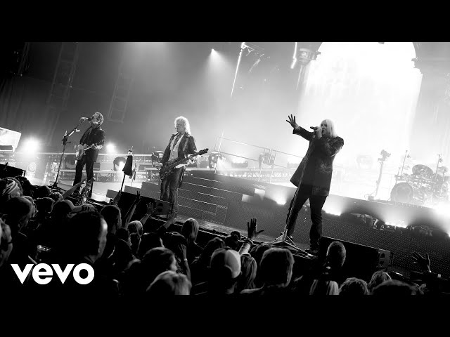 Def Leppard - Personal Jesus (Live at Caesars Palace)