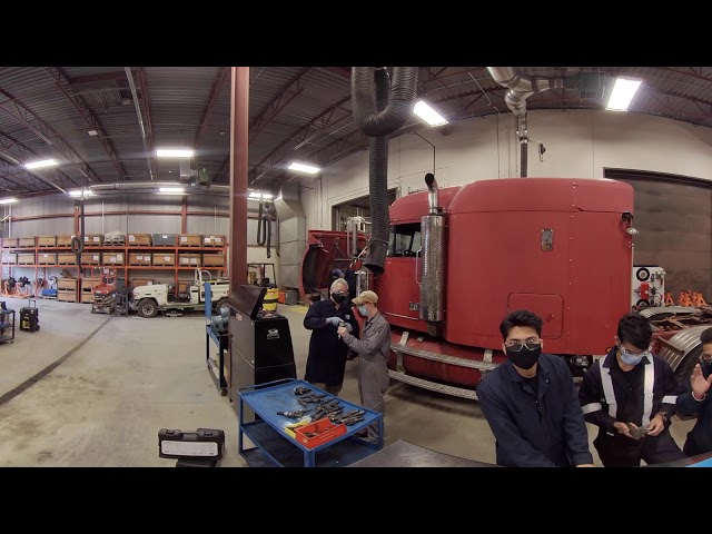 Cambrian College Truck and Coach Lab – 360 Virtual Tour