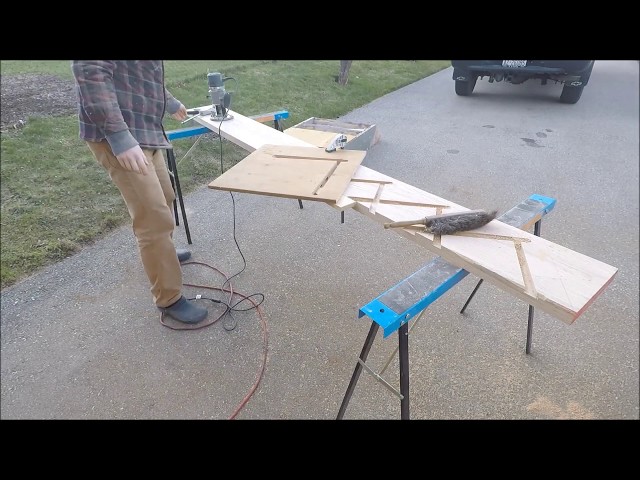 How To Build a Professional Housed Stringer Staircase - Part 1 of 3