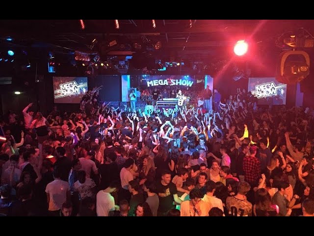 Mega Show @ Piravom Live