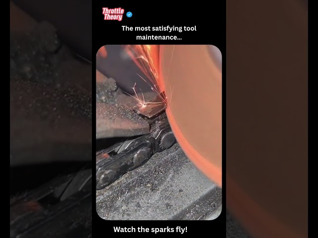 Don’t take your eyes off the blade!