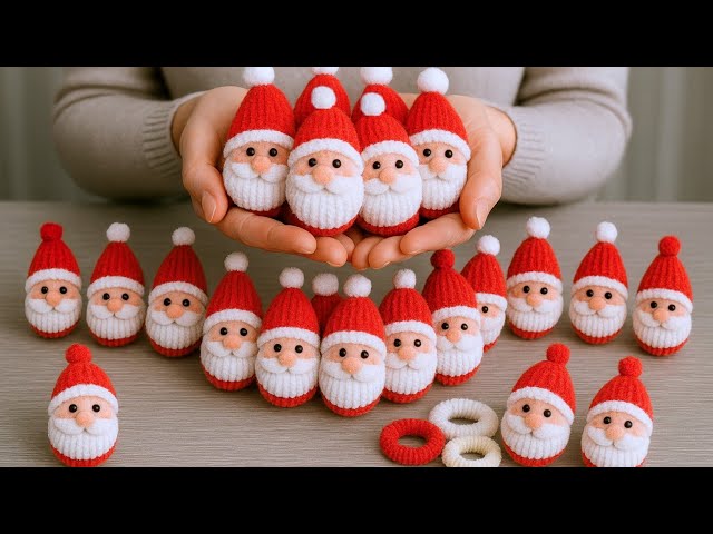 Santa Keychain with Hair Rubber/Christmas Craft/Super Easy Santa Making