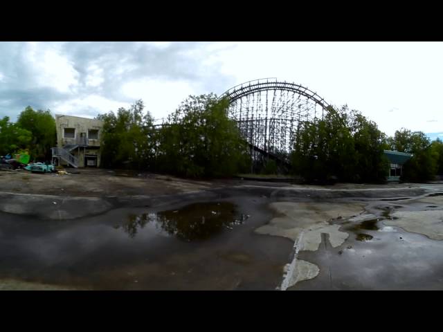 Take a 360 Tour of an Abandoned Six Flags