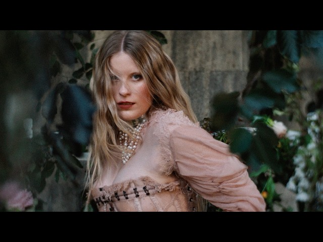 Paris Paloma - Prerrafaelita [Video musical oficial]